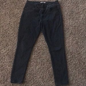 Levi’s 721 high rise skinny jeans